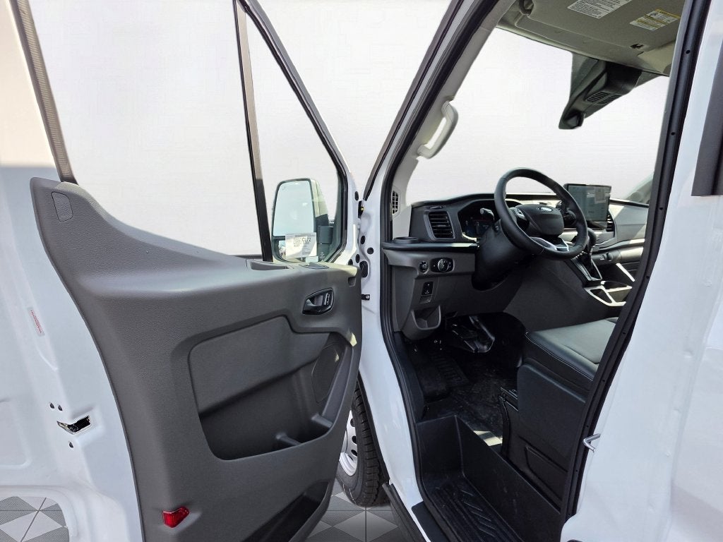2027 Ford Transit-250 Base