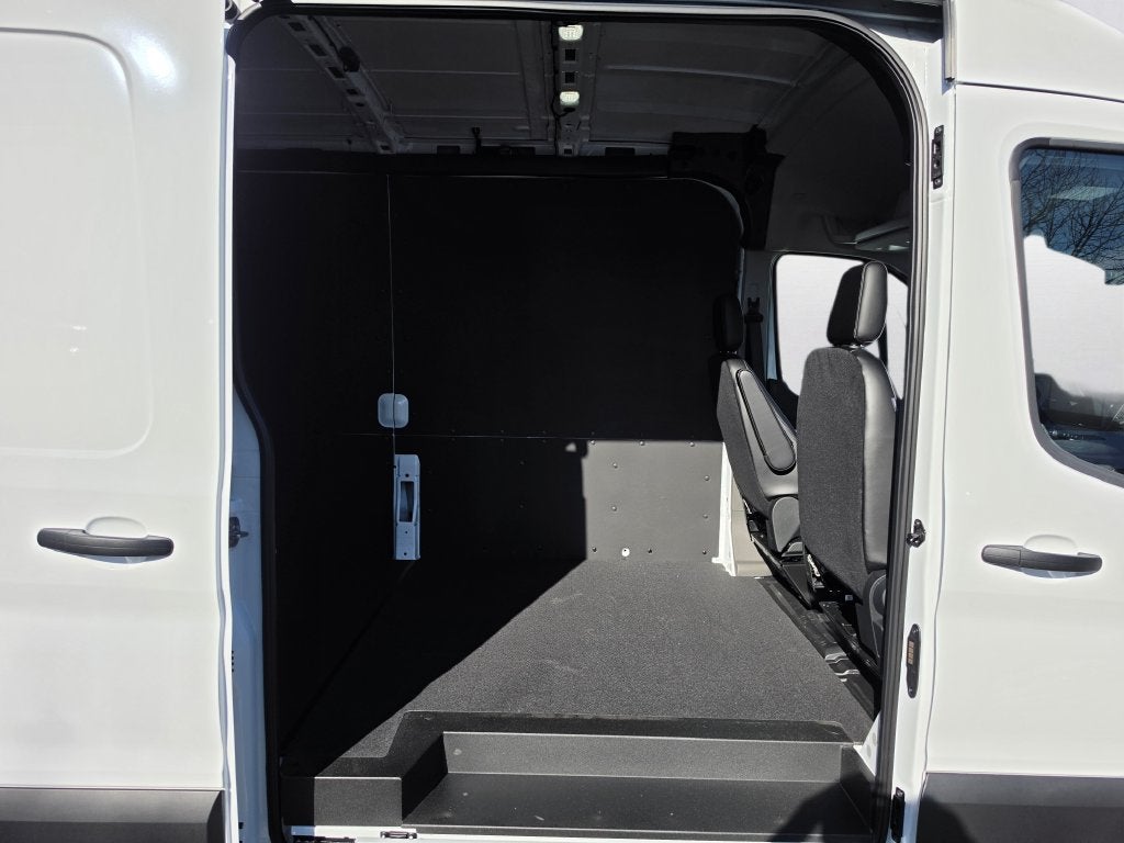 2027 Ford Transit-350 Base