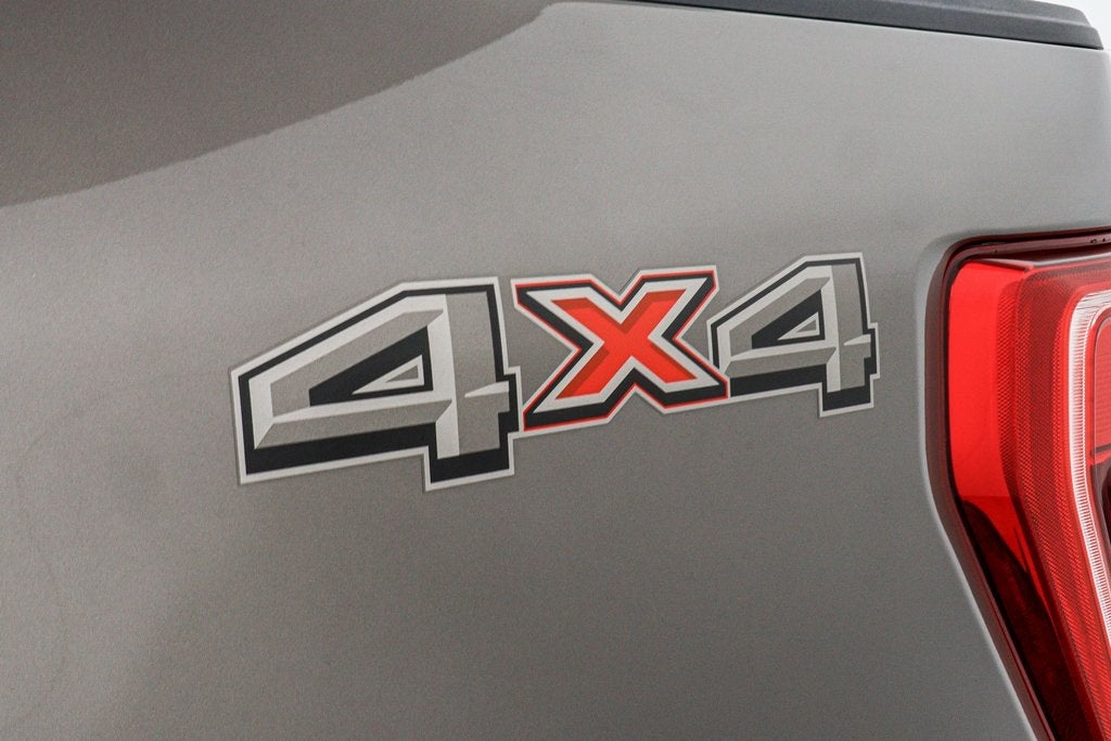 2023 Ford F-150 XLT Short Bed (302A)