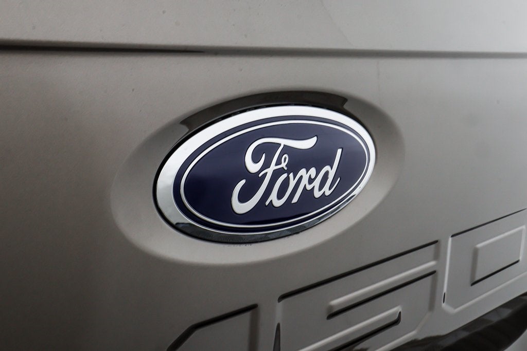 2023 Ford F-150 XLT Short Bed (302A)