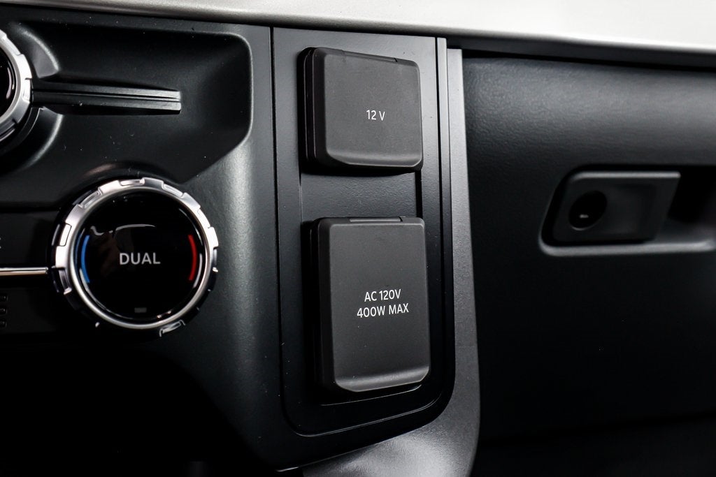 2023 Ford F-150 XLT Short Bed (302A)