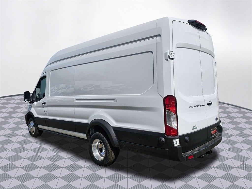 2025 Ford Transit-350 Base