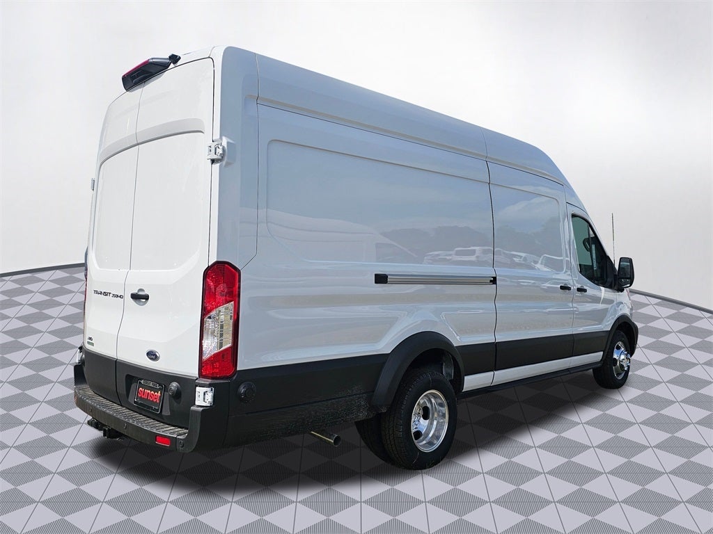 2025 Ford Transit-350 Base