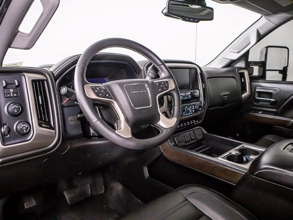 2017 GMC Sierra 2500HD Denali