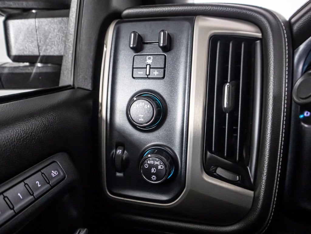 2017 GMC Sierra 2500HD Denali