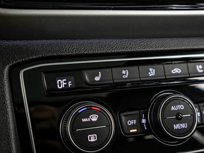 2023 Volkswagen Atlas Cross Sport 3.6L V6 SEL Premium R-Line