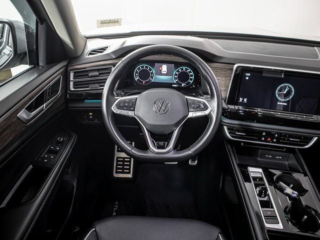 2024 Volkswagen Atlas 2.0T SEL Premium R-Line