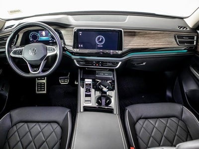 2024 Volkswagen Atlas 2.0T SEL Premium R-Line
