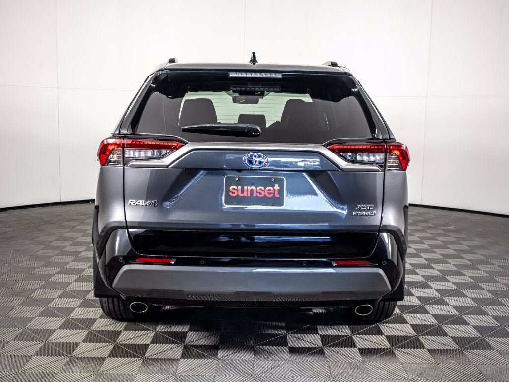 2021 Toyota RAV4 Hybrid XSE