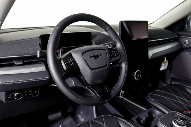 2023 Ford Mustang Mach-E California Route 1