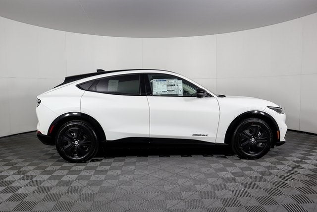 2023 Ford Mustang Mach-E California Route 1