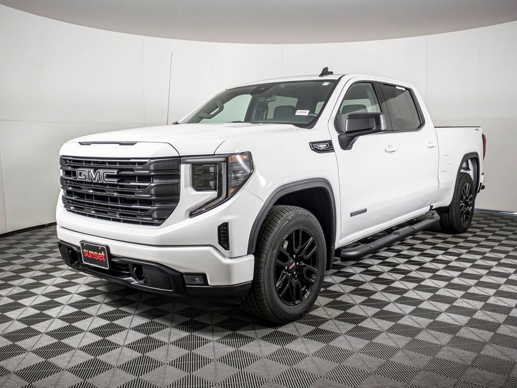 2025 GMC Sierra 1500 Elevation