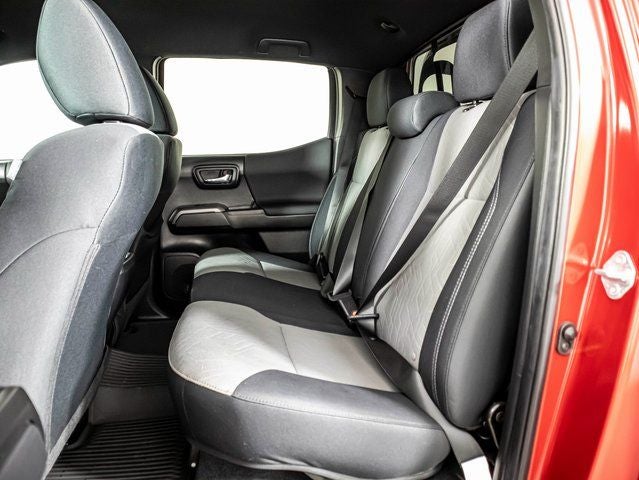 2022 Toyota Tacoma TRD Sport V6