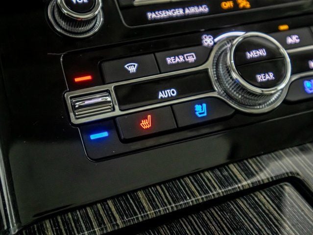2023 Lincoln Navigator L Black Label