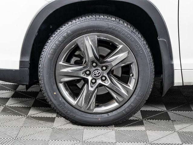 2017 Toyota Highlander Limited Platinum