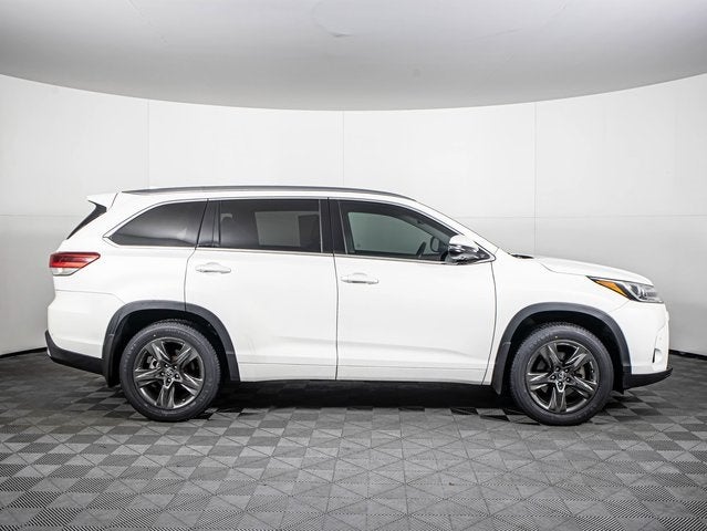 2017 Toyota Highlander Limited Platinum