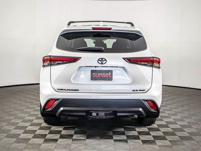 2022 Toyota Highlander XLE
