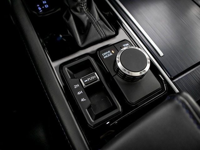 2025 Toyota Tundra Hybrid Platinum