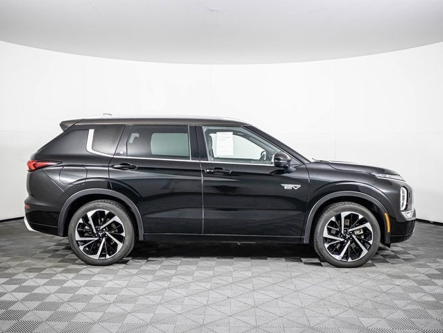 2023 Mitsubishi Outlander PHEV 40th Anniversary