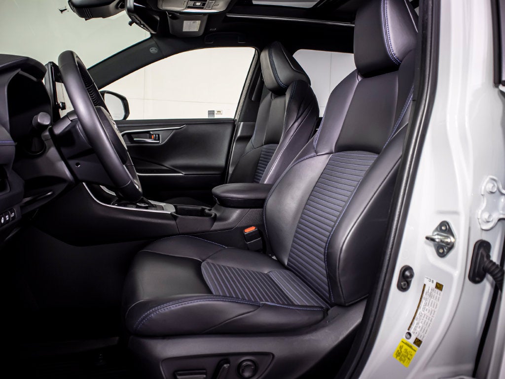 2025 Toyota RAV4 Hybrid XSE