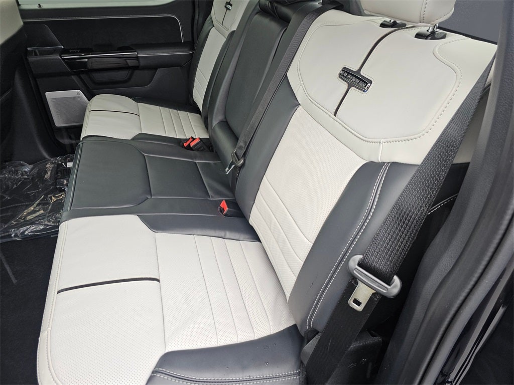 2025 Ford F-150 Lightning Platinum®