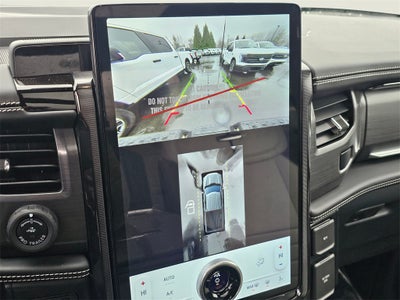 2025 Ford F-150 Lightning Platinum®