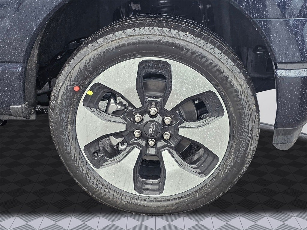 2025 Ford F-150 Lightning Platinum®