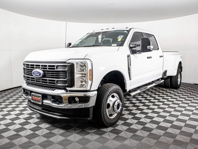 2024 Ford Super Duty F-350 DRW XL