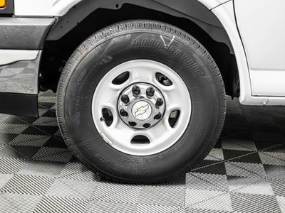 2022 Chevrolet Express Passenger 3500 LT