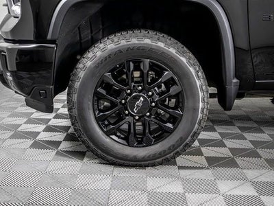 2025 Chevrolet Silverado 3500 HD LTZ