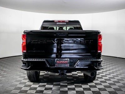 2025 Chevrolet Silverado 3500 HD LTZ