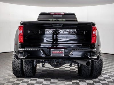 2022 Chevrolet Silverado 3500 HD High Country DRW