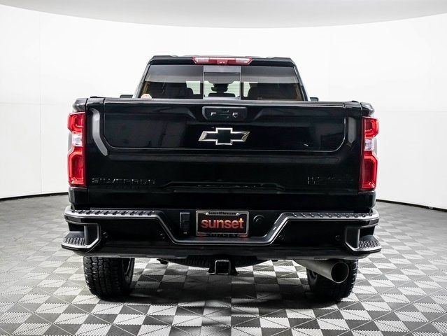 2024 Chevrolet Silverado 3500 HD High Country