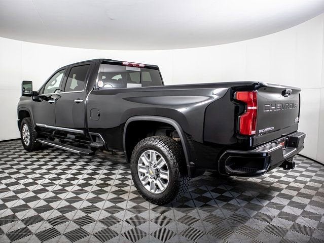 2024 Chevrolet Silverado 3500 HD High Country
