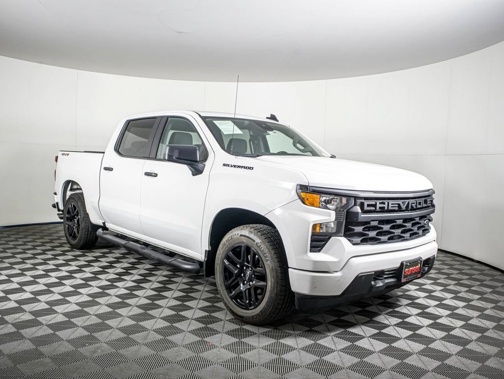 2023 Chevrolet Silverado 1500 Custom