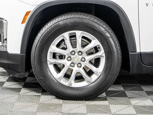 2022 Chevrolet Traverse LS