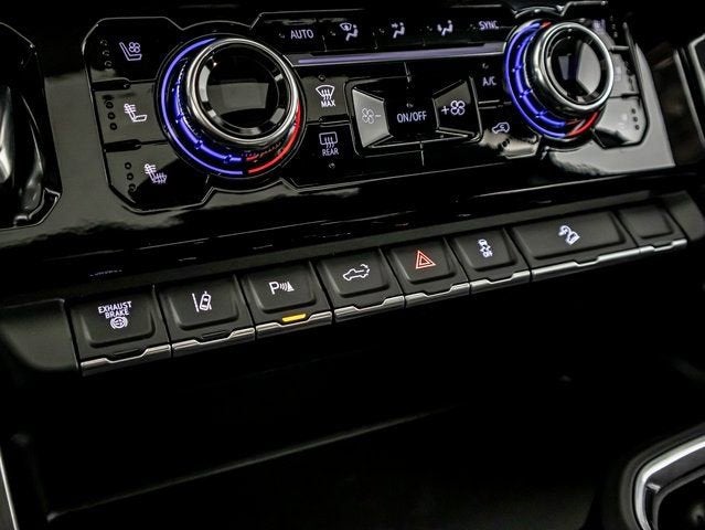 2025 GMC Sierra 3500 HD Denali