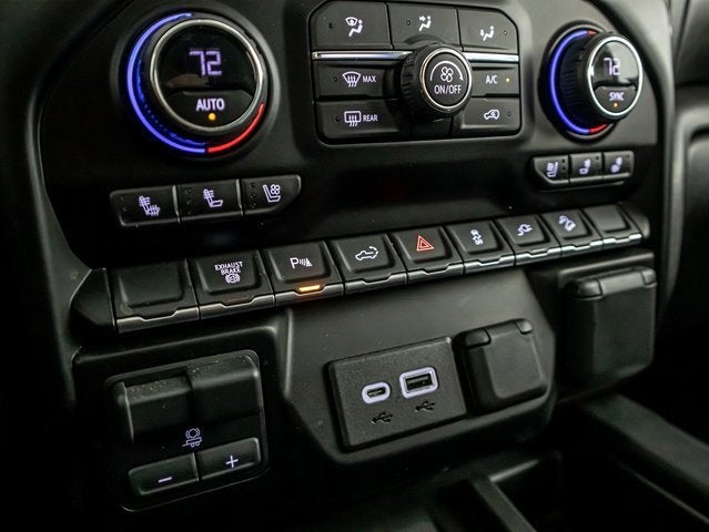 2023 Chevrolet Silverado 3500 HD High Country