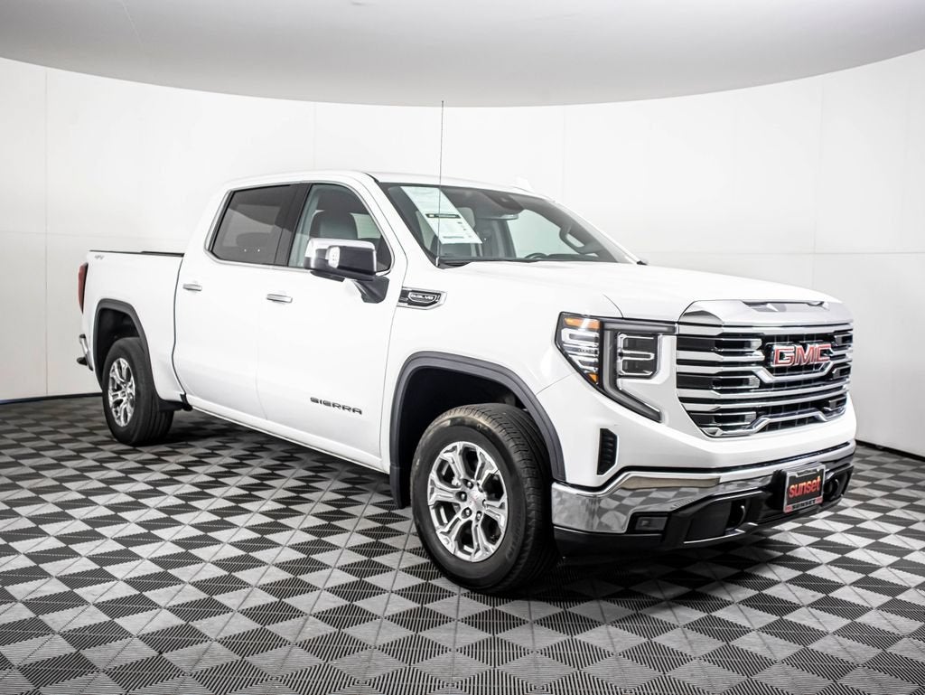 2024 GMC Sierra 1500 SLT