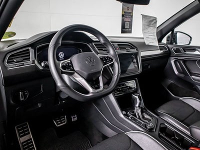 2024 Volkswagen Tiguan SEL R-Line