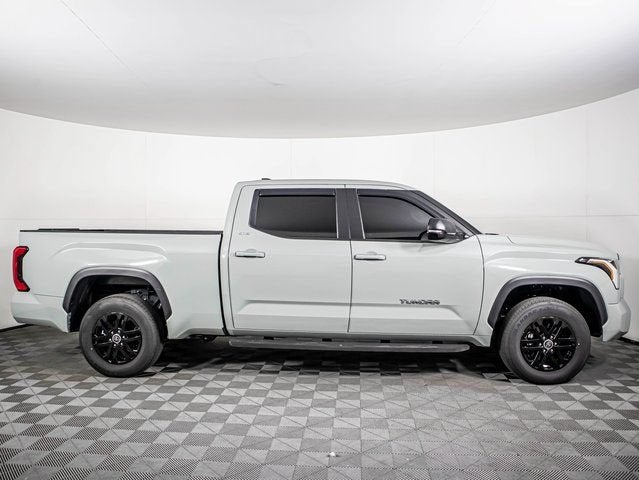 2024 Toyota Tundra 4WD SR5
