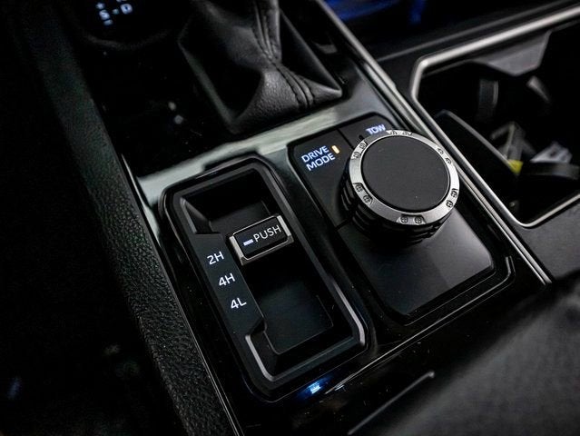 2024 Toyota Tundra 4WD SR5