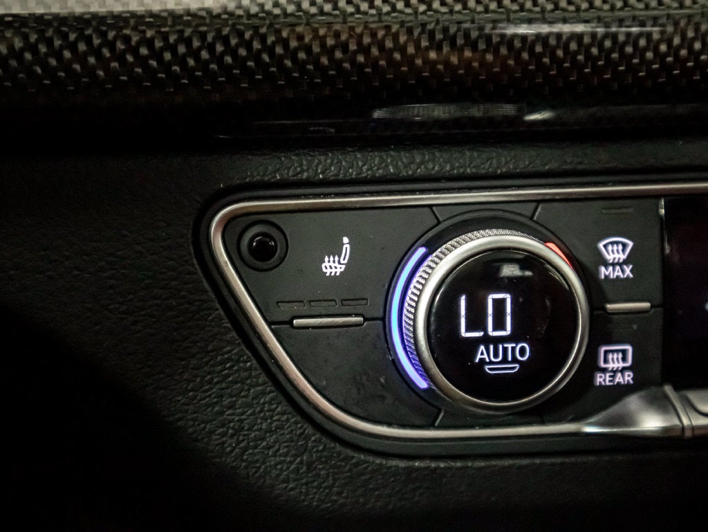 2022 Audi SQ5 Premium Plus