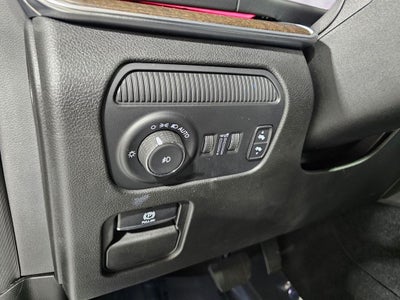 2023 Jeep Grand Wagoneer Base