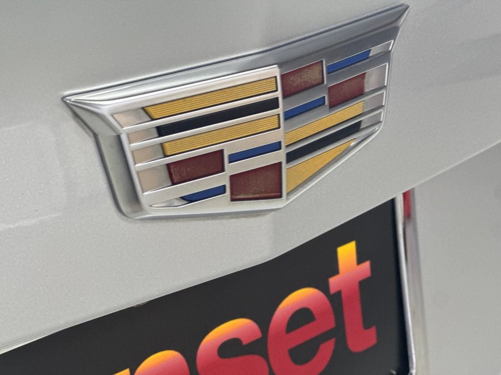 2020 Cadillac XT4 Premium Luxury