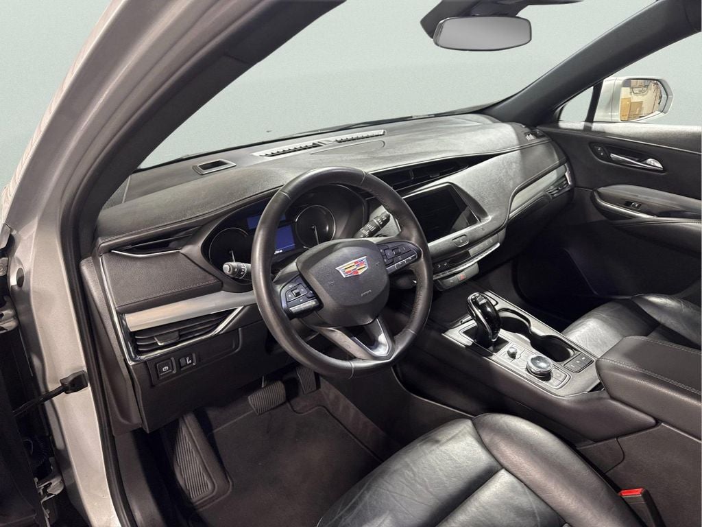 2020 Cadillac XT4 Premium Luxury