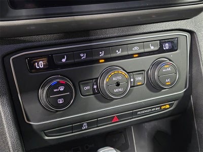 2020 Volkswagen Atlas Cross Sport 2.0T SE 4Motion