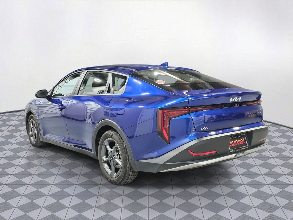 2025 Kia K4 LXS