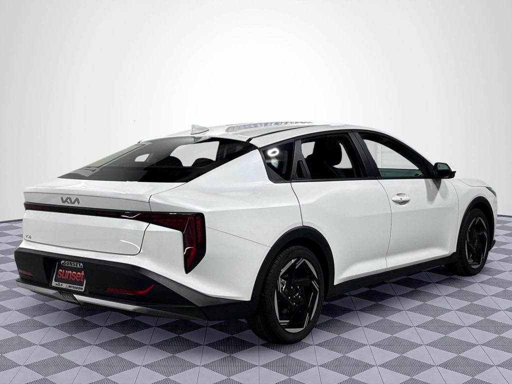 2025 Kia K4 EX