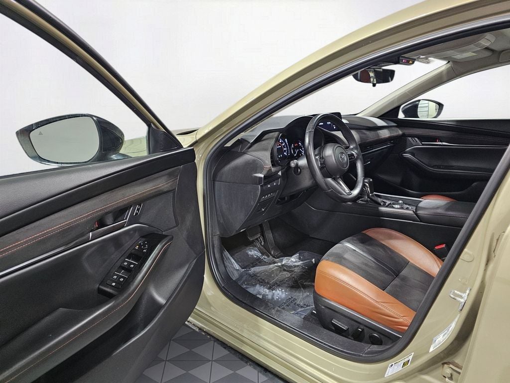 2024 Mazda Mazda3 2.5 Carbon Turbo